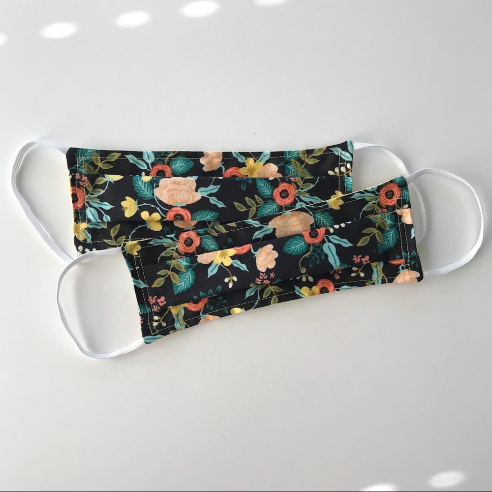 Handmade fabric face mask